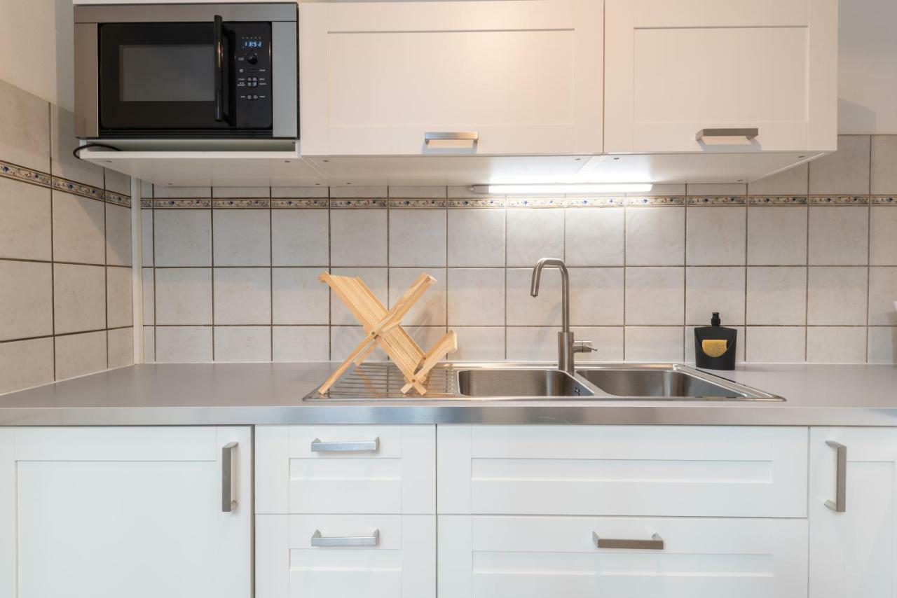 Appartement Coeur De Ville - Wifi - Lave-Seche Linge Pau Exterior photo